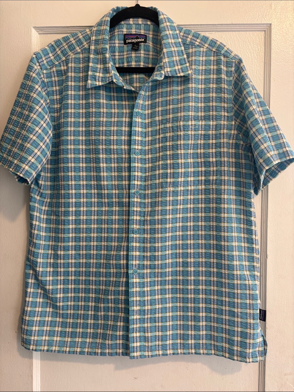 Patagonia Men’s Short-Sleeve Plaid Button-Down Shirt - Blue/White